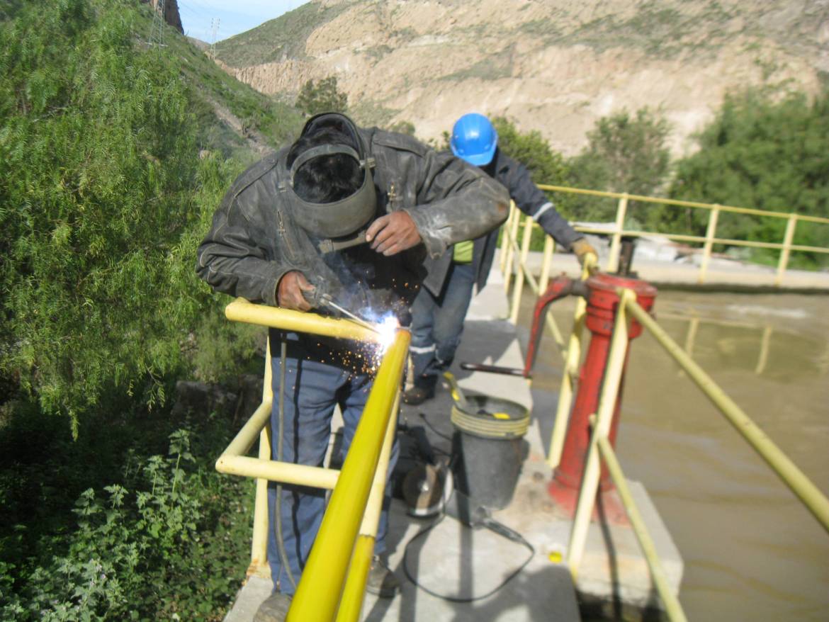 INSTALACION-ESTRUCTURAS-METALICAS-I.-scaled.jpg